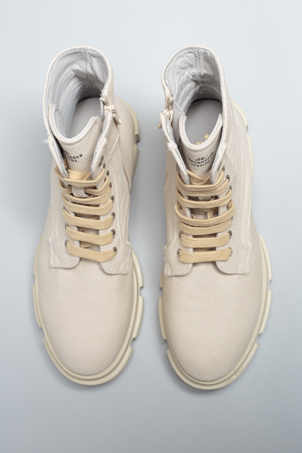 cph524 canvas white
