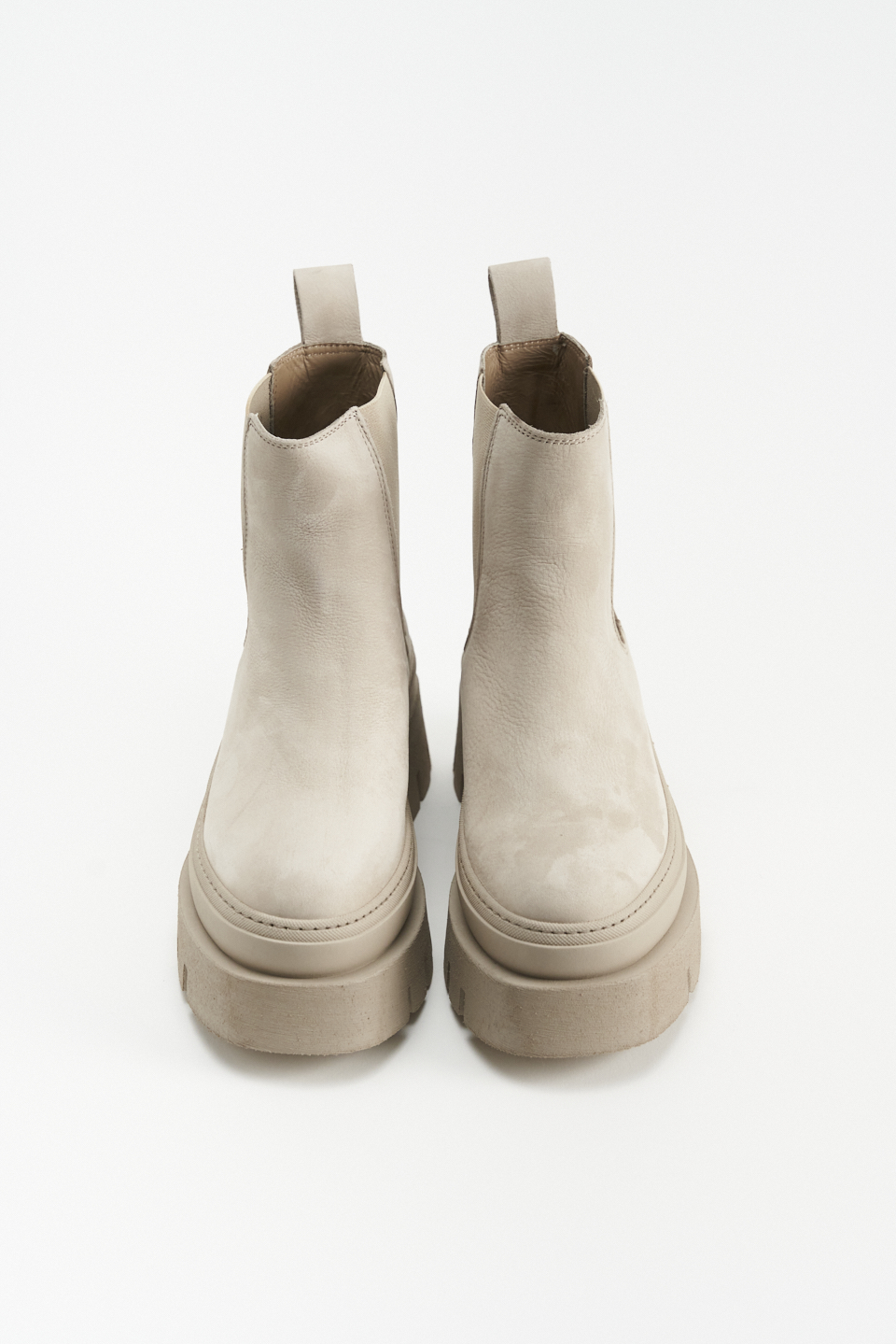 CPH686 nabuc almond - alternative 4